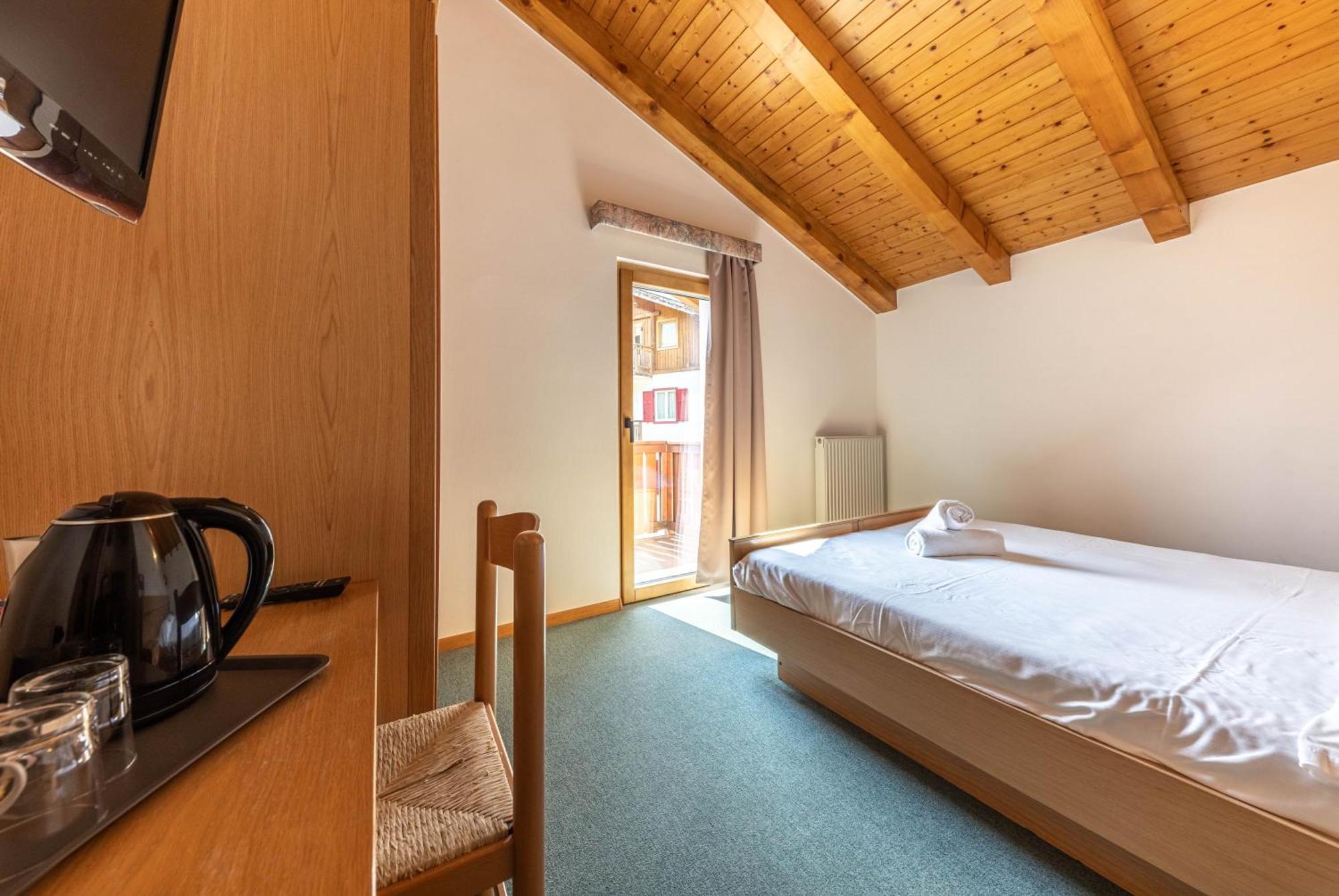 Hotel Laste' Caldes المظهر الخارجي الصورة