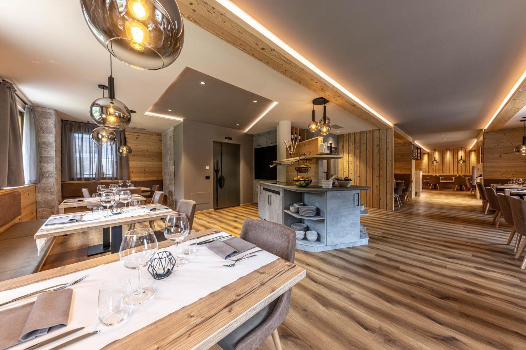 Hotel Laste' Caldes المظهر الخارجي الصورة