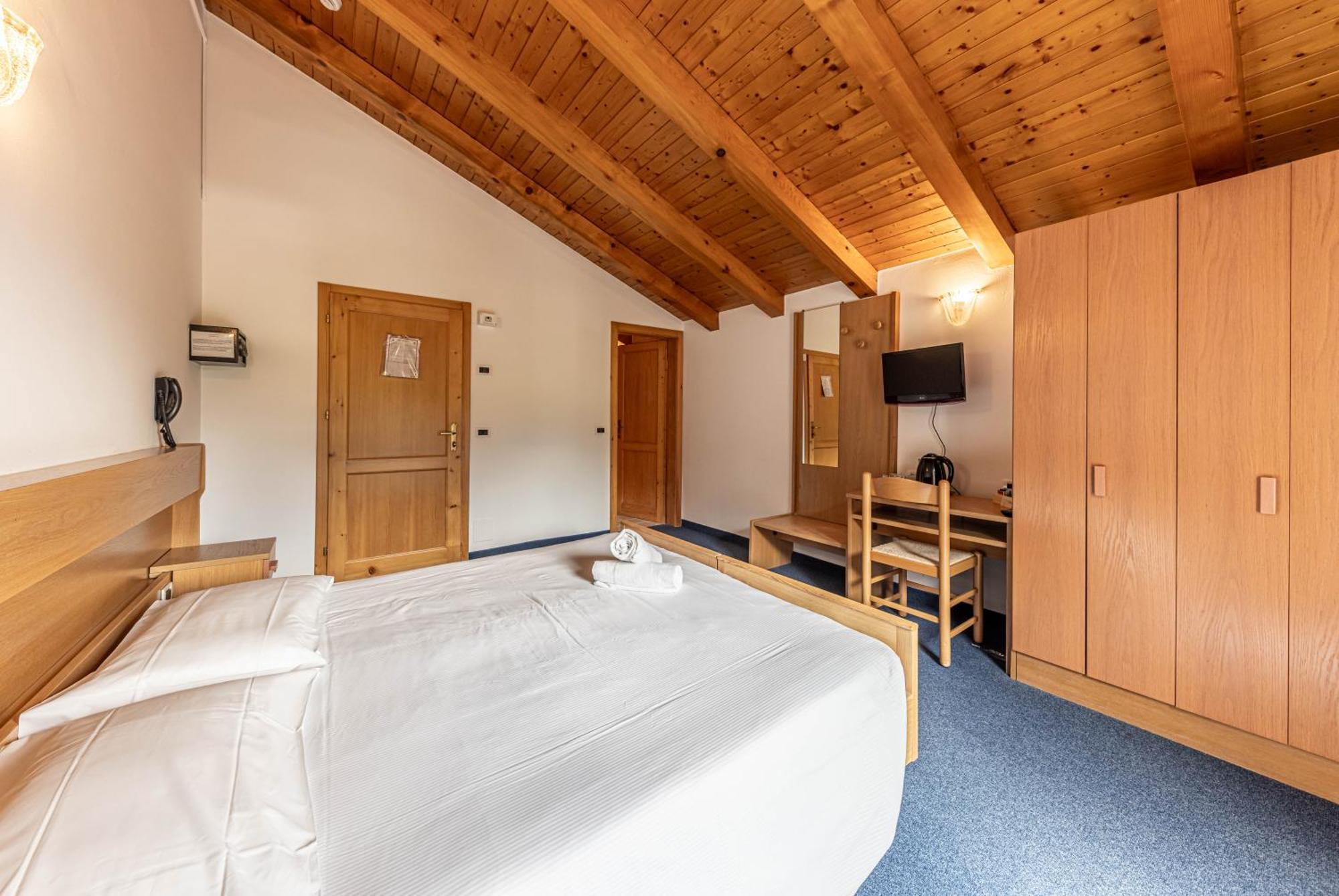 Hotel Laste' Caldes المظهر الخارجي الصورة