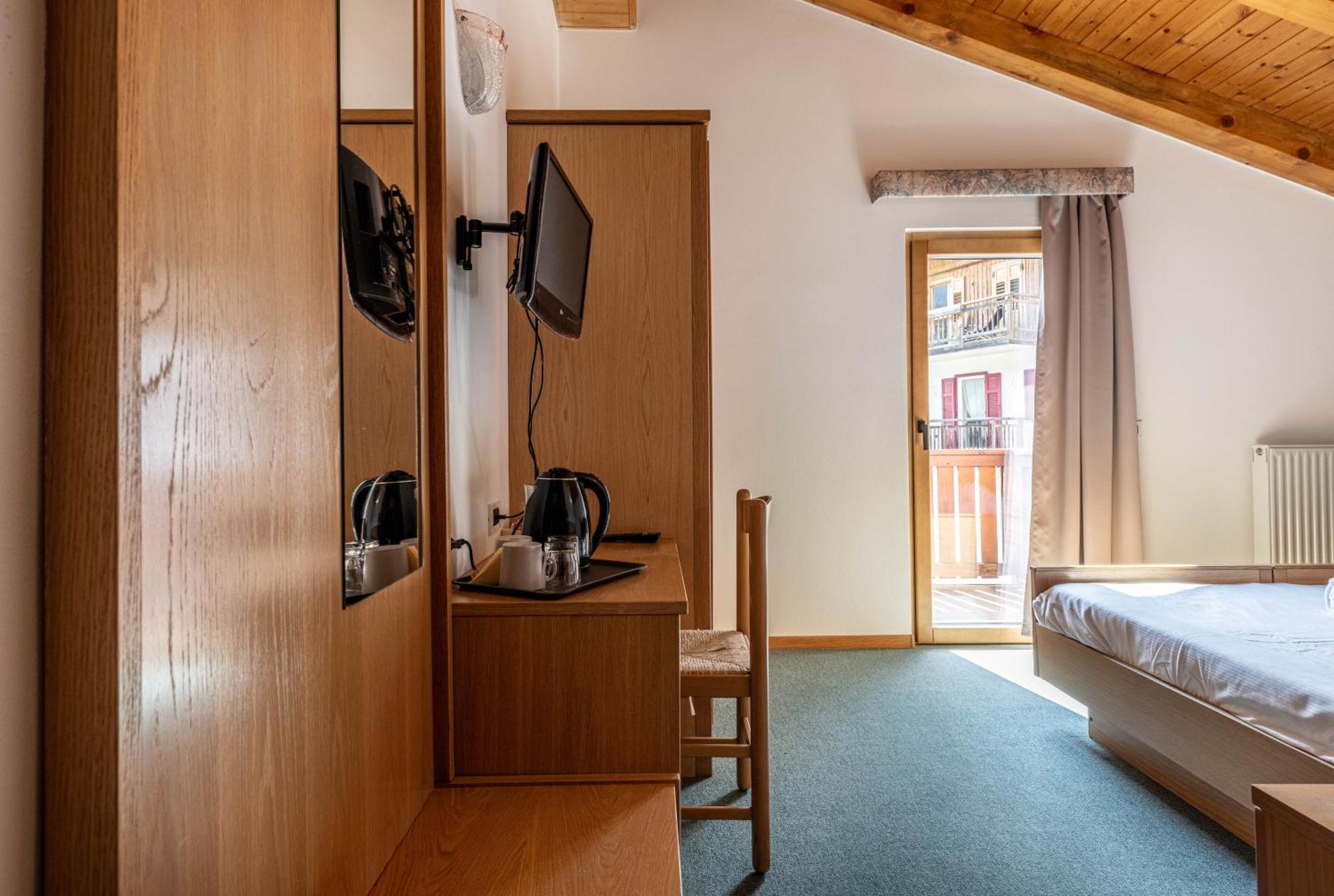 Hotel Laste' Caldes المظهر الخارجي الصورة